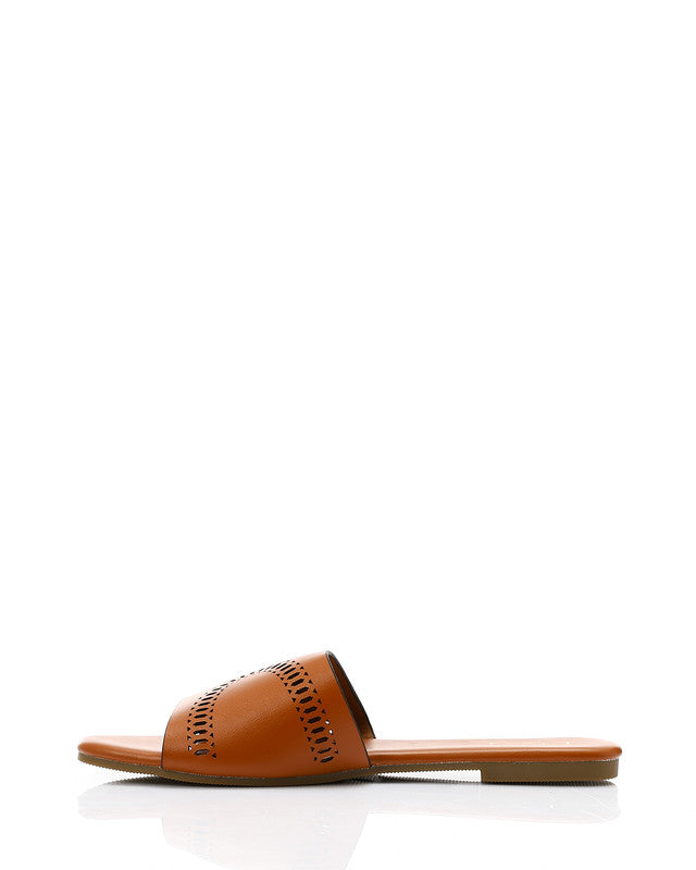 HOT-DJTV-006 Perforated Leather Slipper