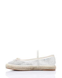 JAL-DJTV-004 Prominent Pattern Flat Shoes
