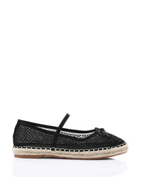 JAL-DJTV-004 Prominent Pattern Flat Shoes