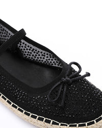 JAL-DJTV-004 Prominent Pattern Flat Shoes