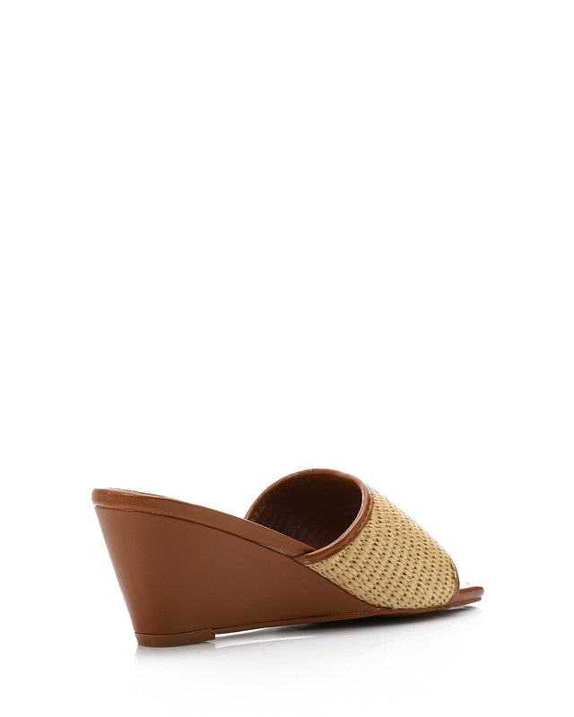 JAL-DJTV-021 Heeled Leather Slippers