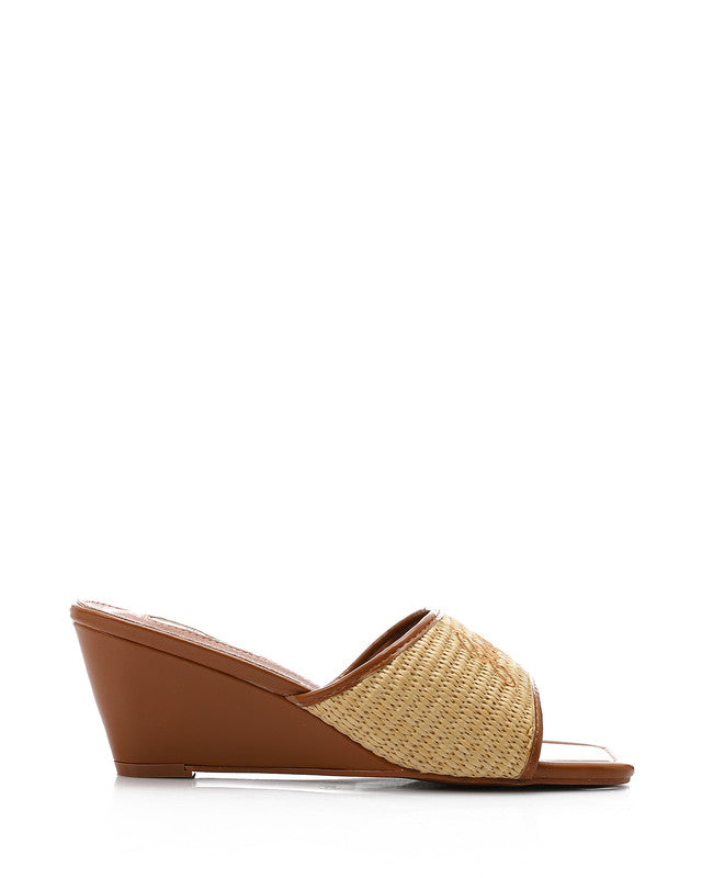 JAL-DJTV-021 Heeled Leather Slippers