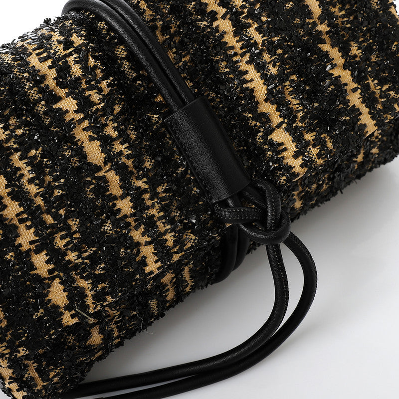 LID-DJTV-003 Magnetic Closure Cross-Body Bag