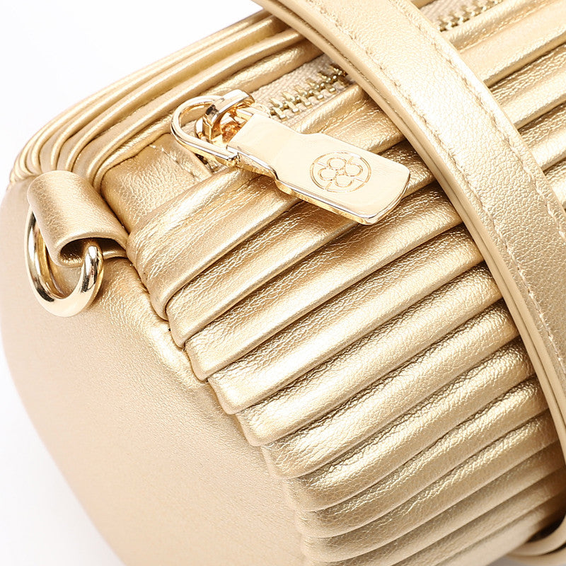 LID-DJTV-006 Zipper Closure Plisse Cross Bag