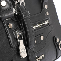 LID-DVTV-052 Zipped Trendy Handle Bag