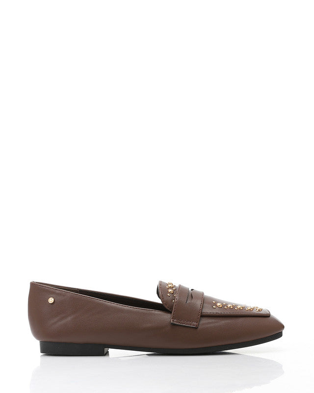 WAH-DVTX-008 Studed Strap Leather Loafer