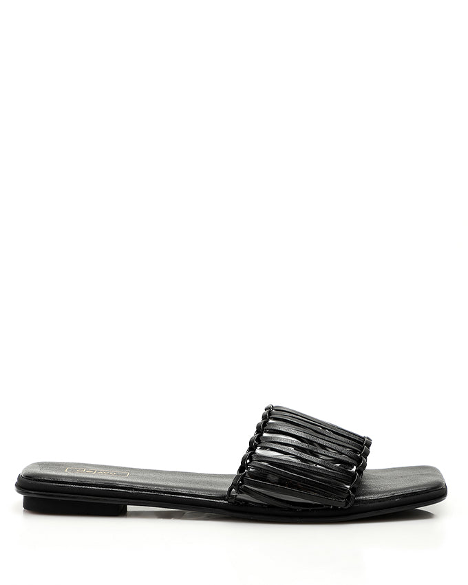 GER-DJTT-023 Strapped Shapped Flat Slipper