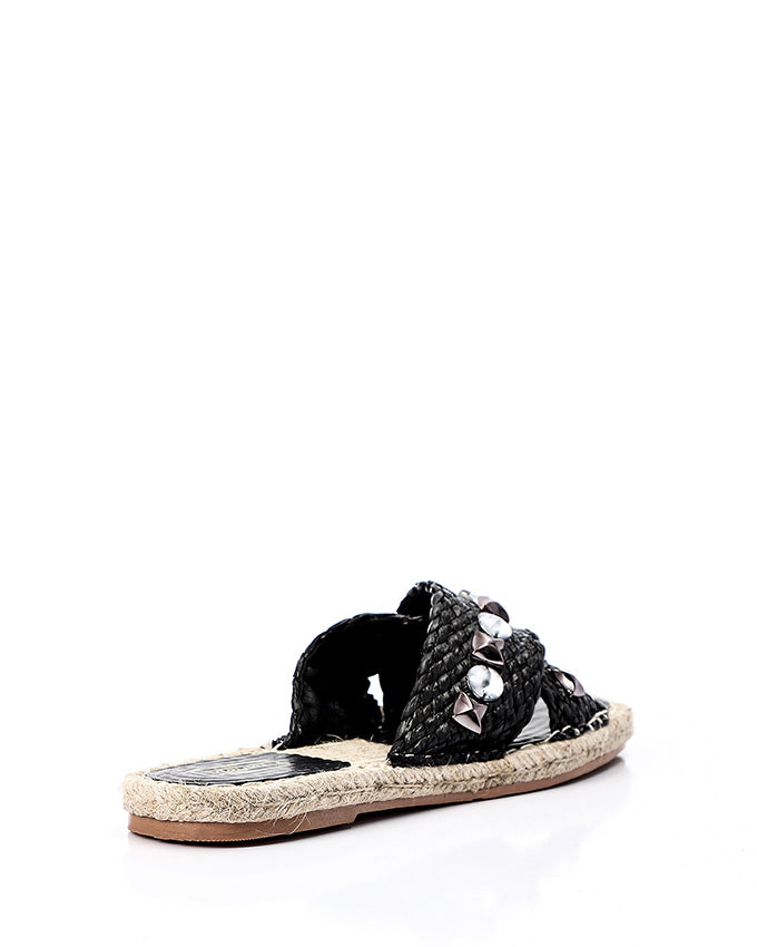 JAL-DJTT-033 Cross Strapped Straw Slippers