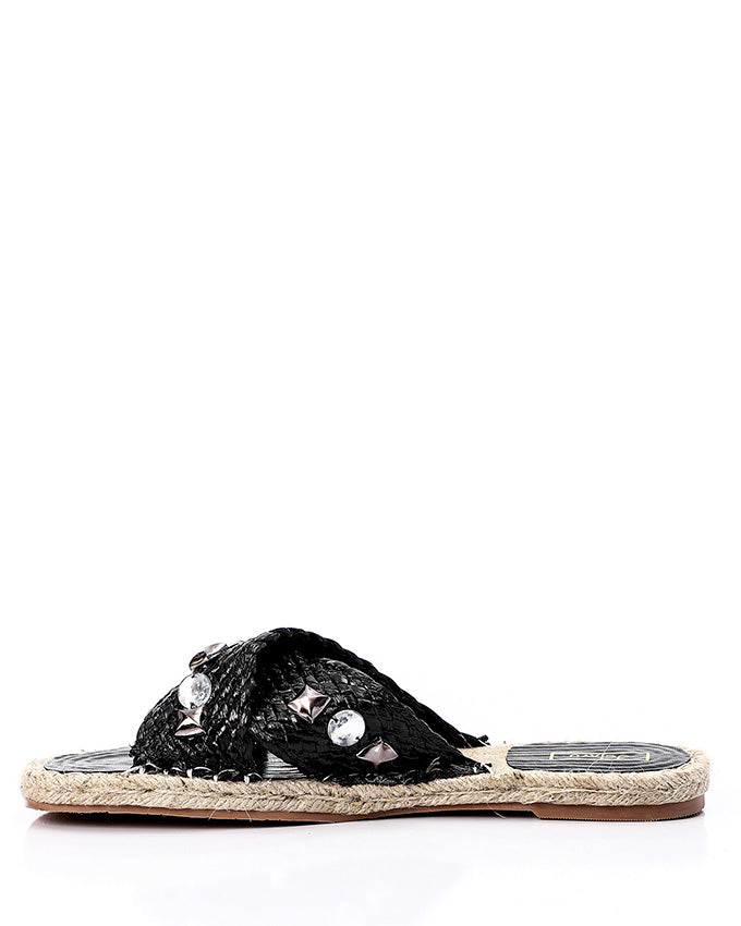 JAL-DJTT-033 Cross Strapped Straw Slippers