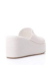 FAN-DJTF-025 Textured Slip On Slippers