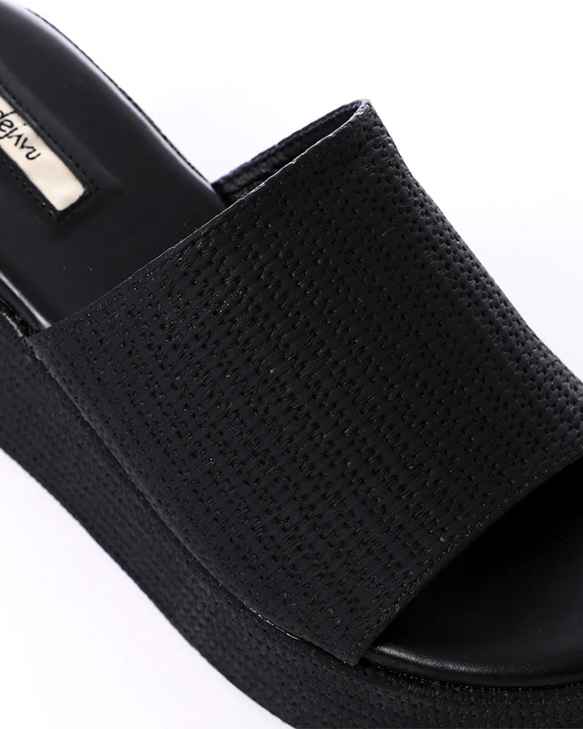 FAN-DJTF-025 Textured Slip On Slippers