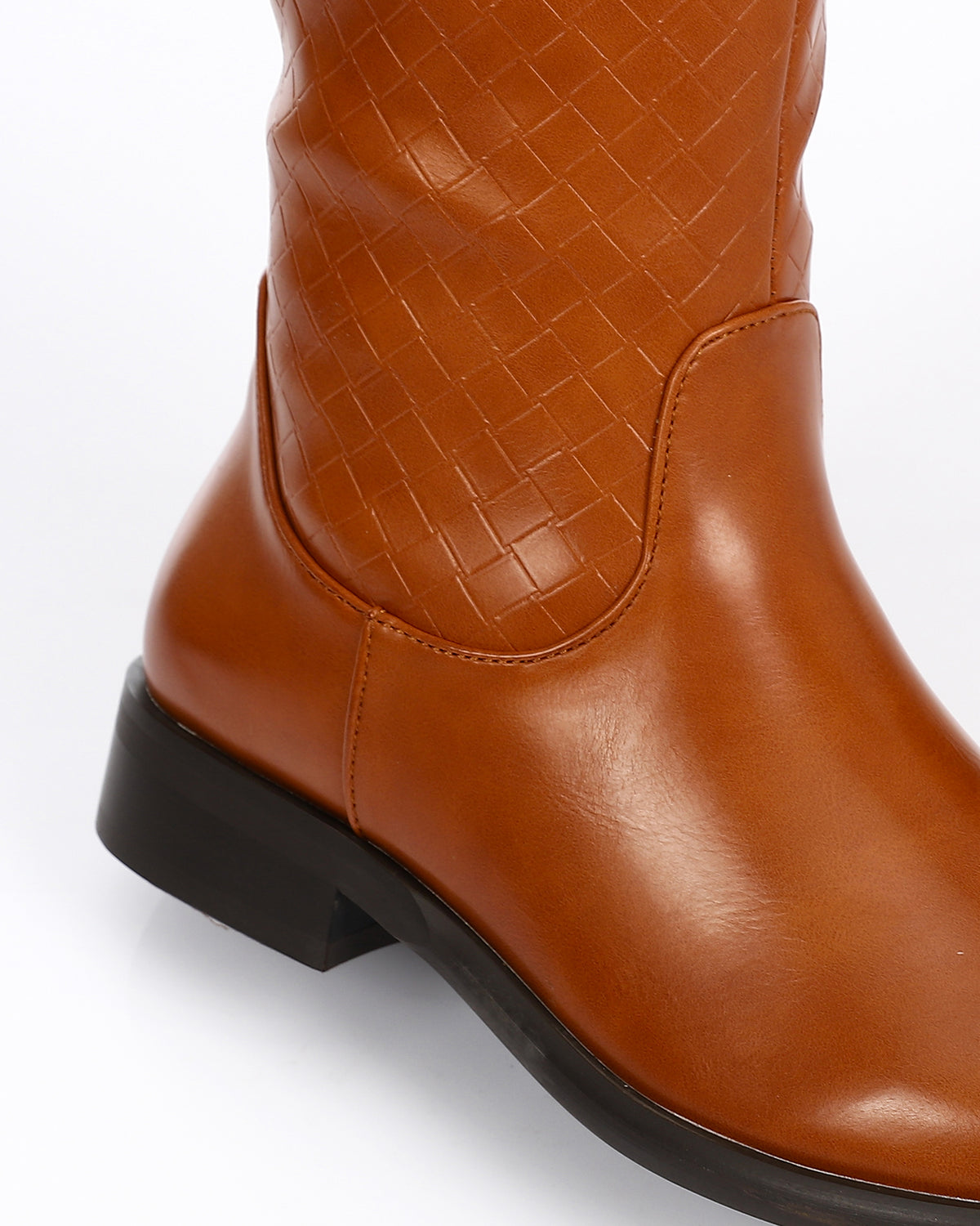 GPS-DVTV-041 Square Pattern Texture Boots