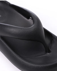 KND-DJTF-007 Practical Thong Cloud Slippers