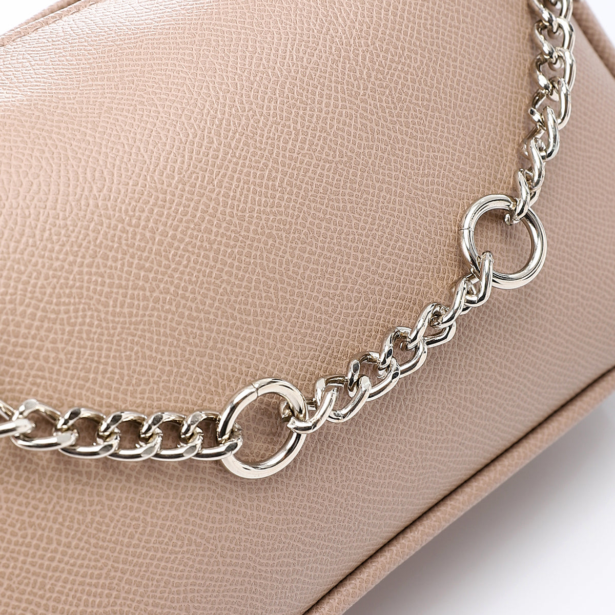 LID-DVTF-045 Decorative Chain Shoulder Bag