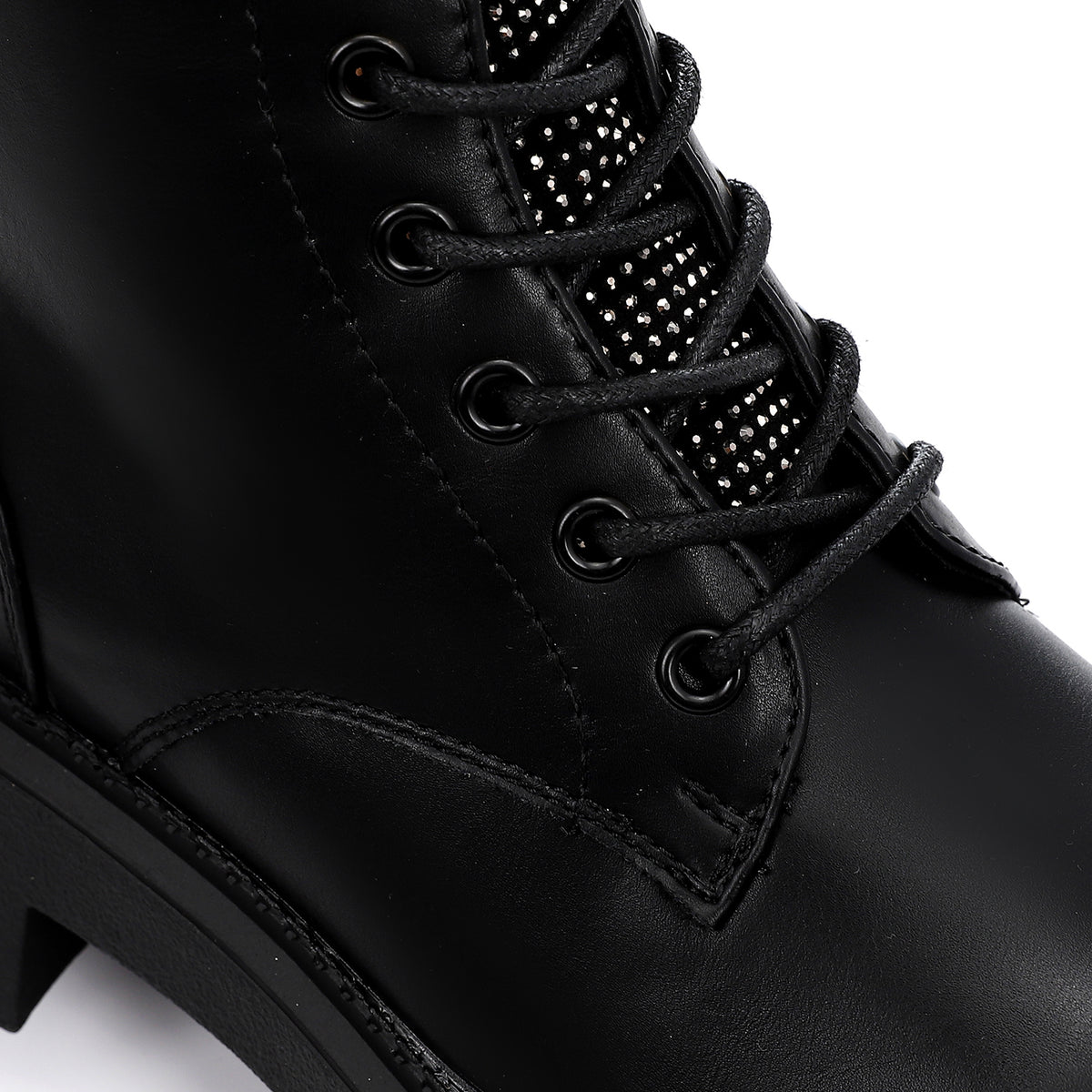 PRD-DVTF-003 Studded Tongue Army Boot