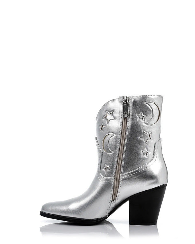 PRD-DVTF-007  Crescents & Stars Half Boot