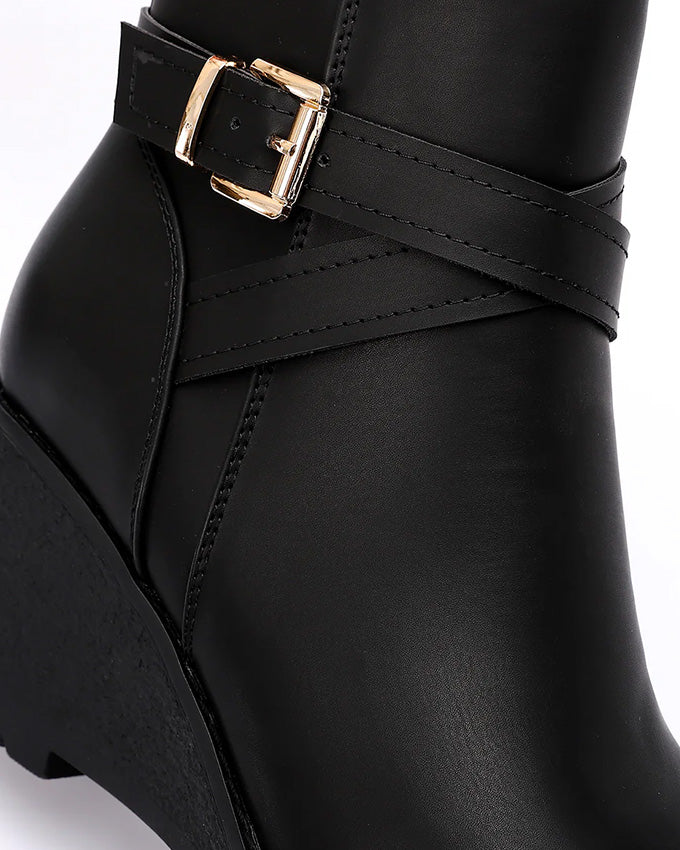 SUN-DVTH-011  Wedge Ankle Boot