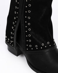 SUN-DVTV-004 Decorative Studs Cuff Boots