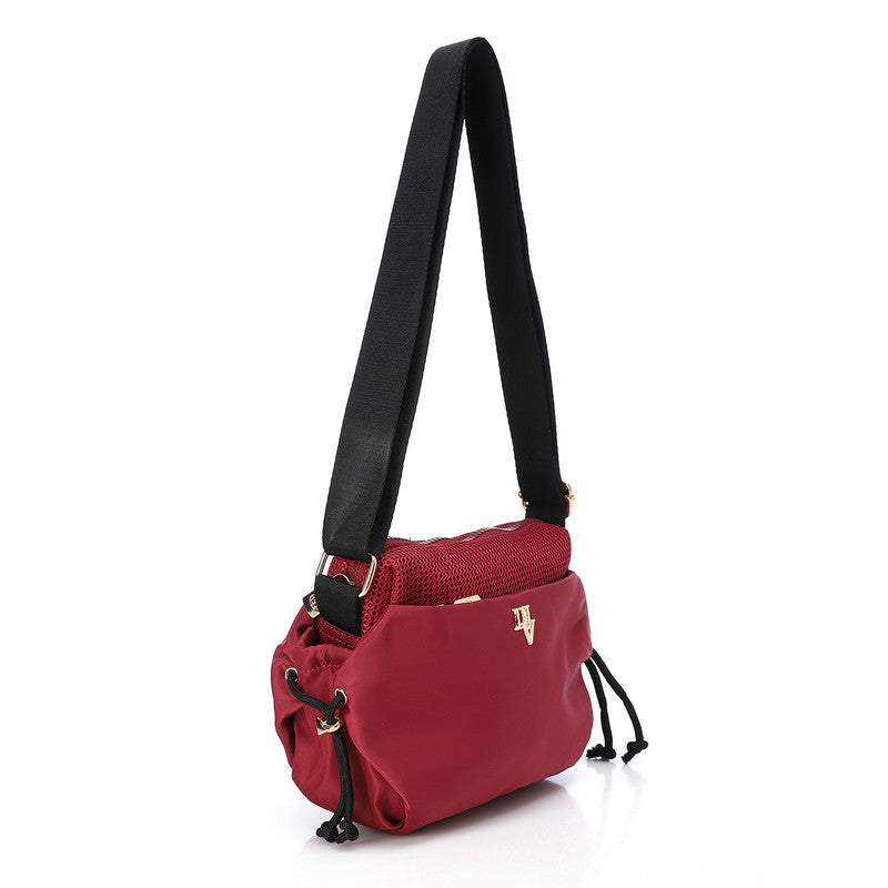 DEE-DVTS-002 Lightweight Zipped Crossbody Bag