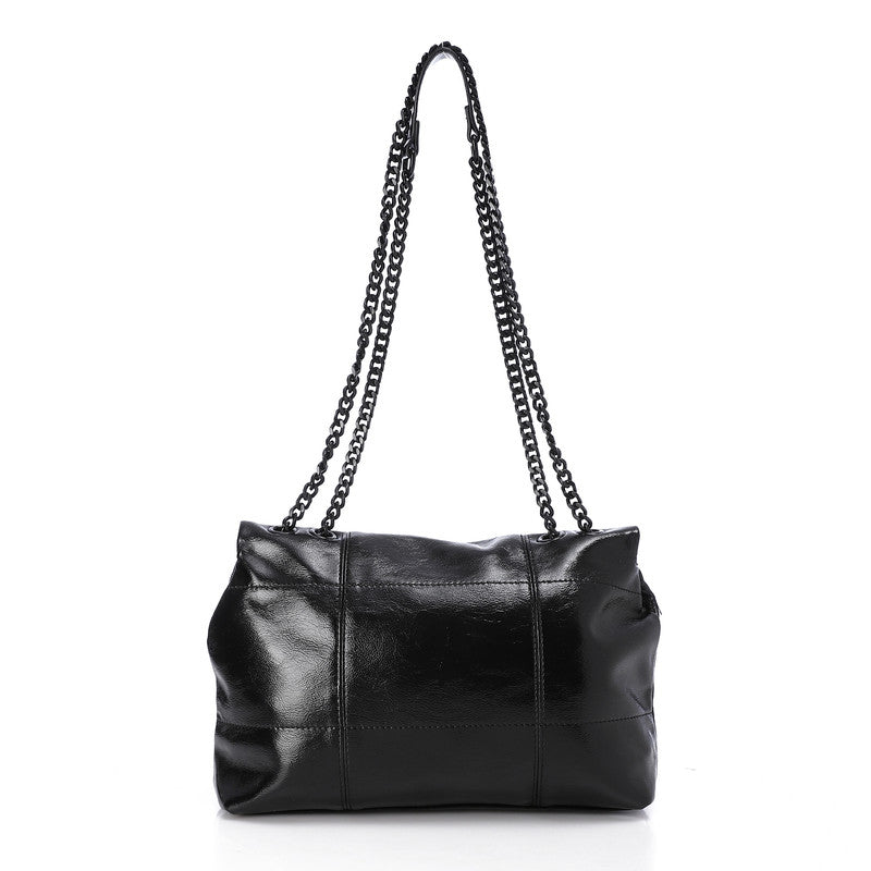 DEE-DVTS-003 Crinkle Patent Chain Shoulder Bag