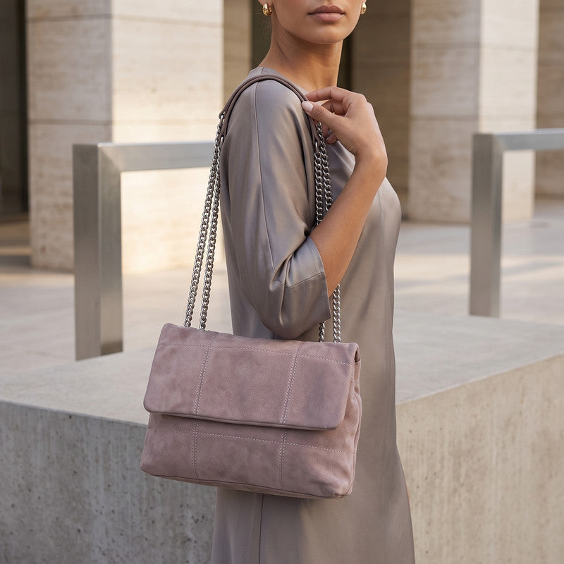 DEE-DVTS-003 Crinkle Patent Chain Shoulder Bag