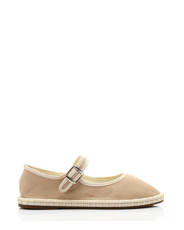 GOR-DJTV-007 Buckle Closure Oval Toecap Flat Shoes
