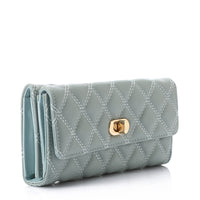 LID-DJTV-029 Lock Closure Quilted Wallet