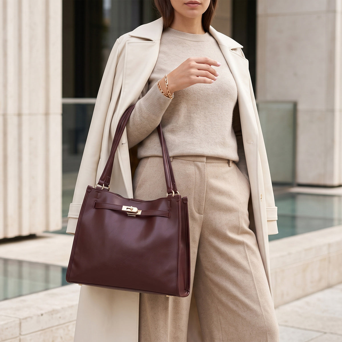 LID-DVTS-023 Decorative Turn Lock Tote Bag