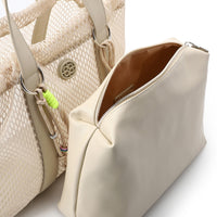 OYE-DJTX-008 DUFFLE HAND BAG